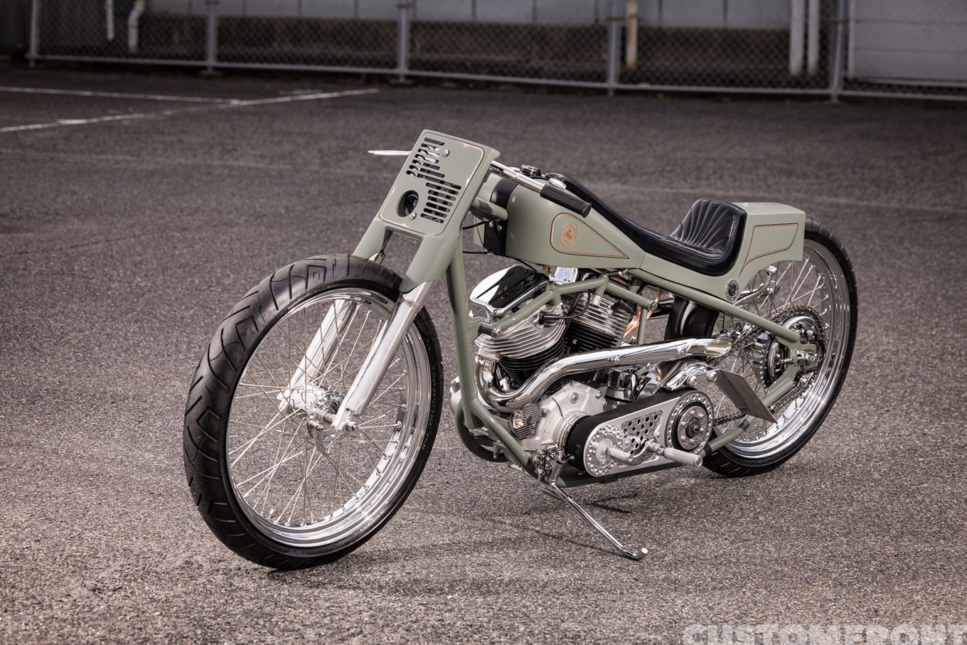 SATOMARI MOTORCYCLEのS&Sパンヘッド(P93cu.in.)のショーバイクのカスタムチョッパー 1969年