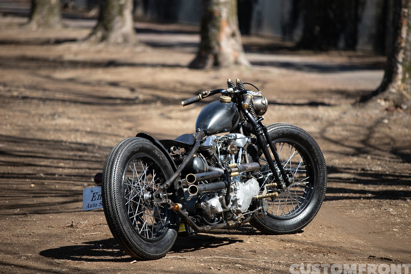 ENDO AUTO SERVICEのコンプリートナックルヘッド(V-Twin)のボバースタイルチョッパー