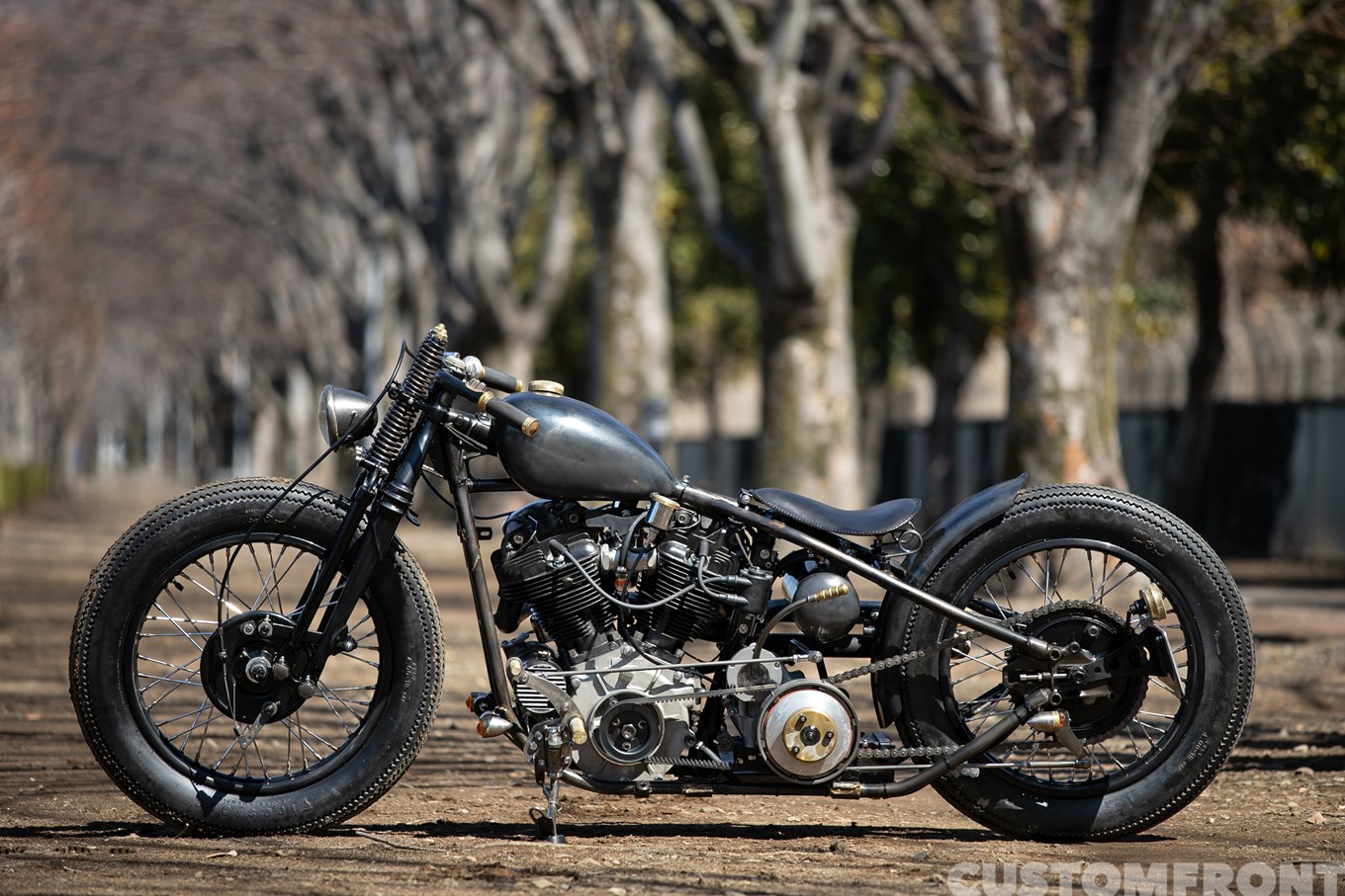 ENDO AUTO SERVICEのコンプリートナックルヘッド(V-Twin)のボバースタイルチョッパー