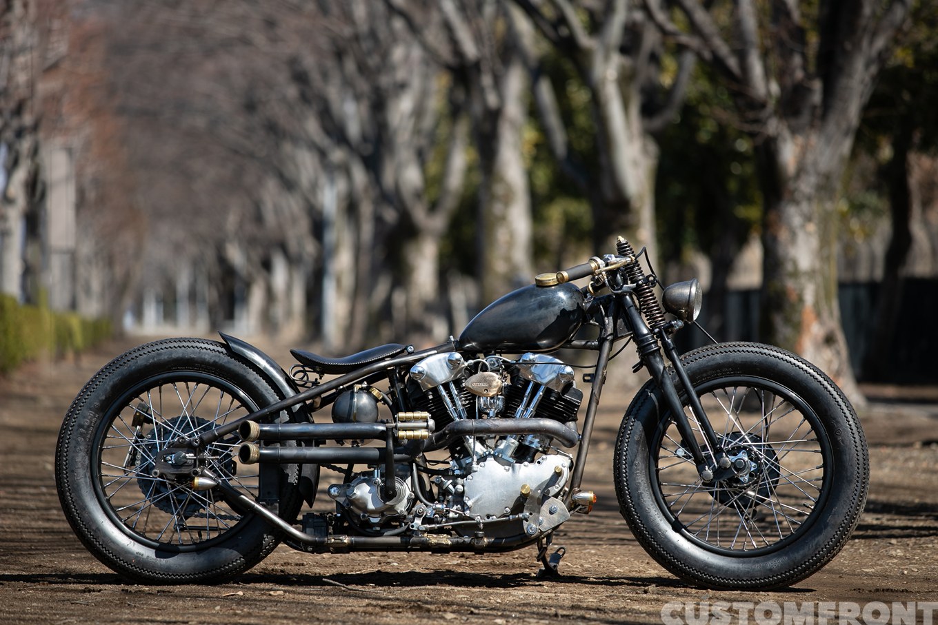 ENDO AUTO SERVICEのコンプリートナックルヘッド(V-Twin)のボバースタイルチョッパー