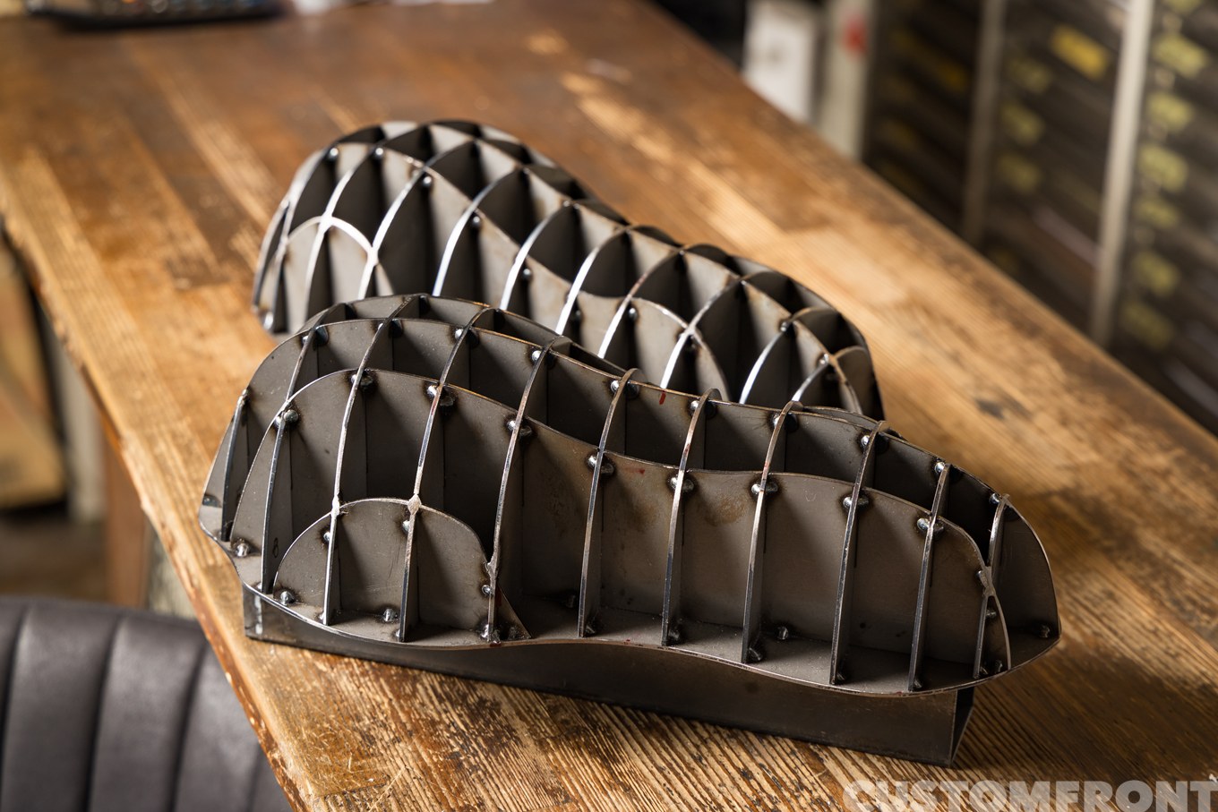 ショベルヘッド FLH 1973年のリアルピーナッツスタイルチョッパーの金型