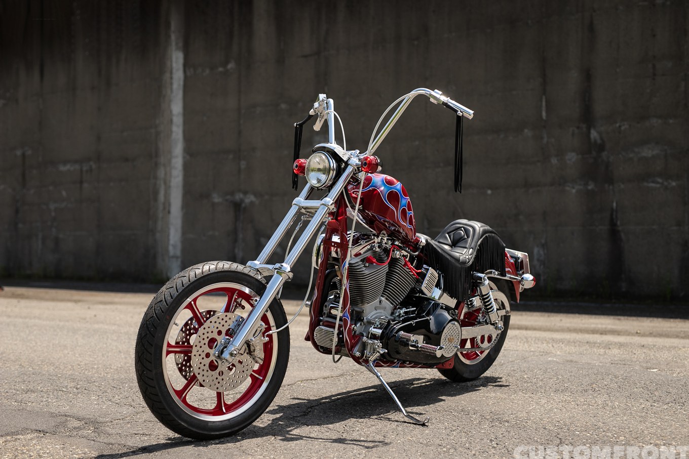 RAD CYCLEのハーレー 4速フレーム化ツインカムソフテイルのフリスコスタイルチョッパー