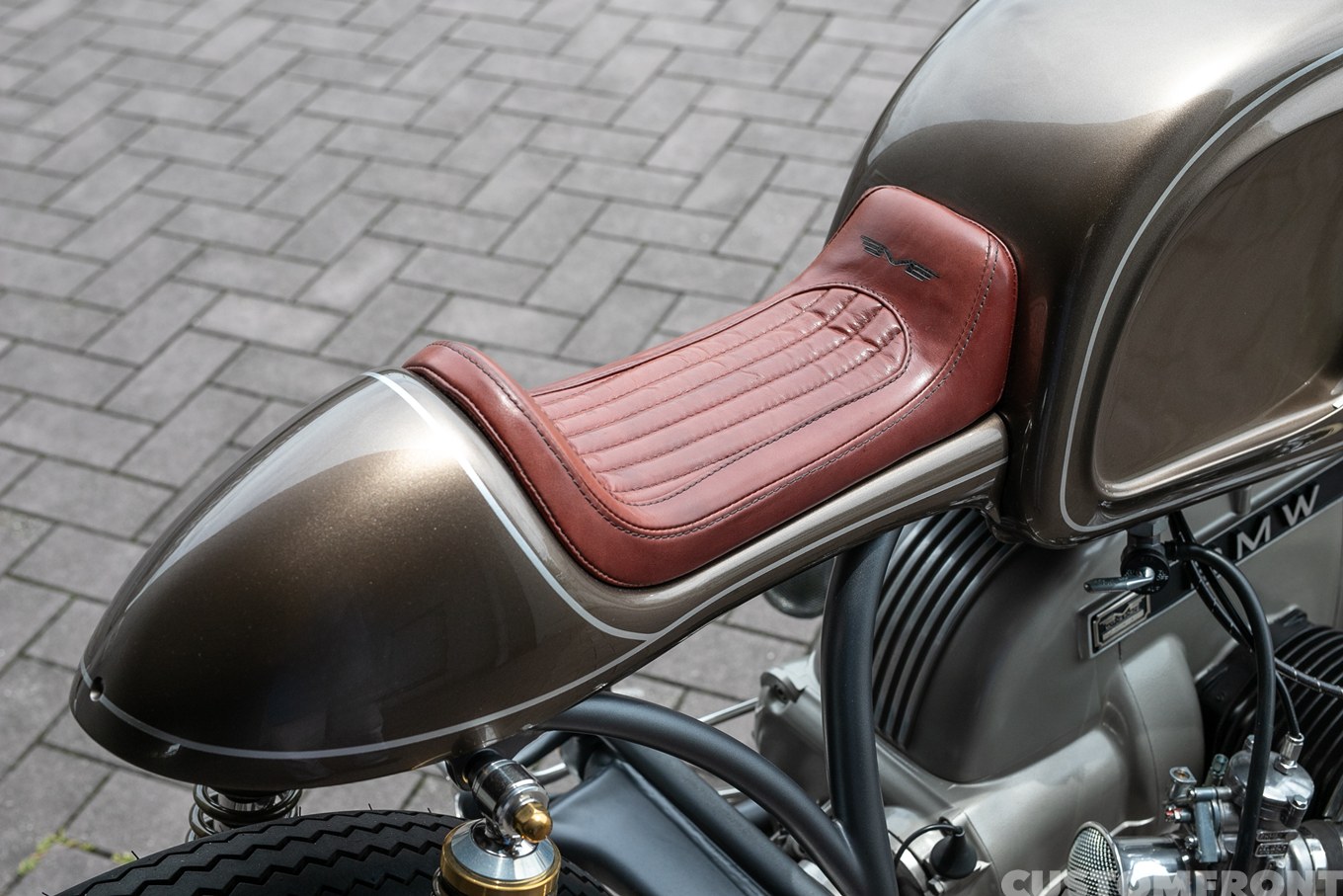 ベストカフェレーサースタイルのBMW Motorrad R100/7 1977年のシートカウル