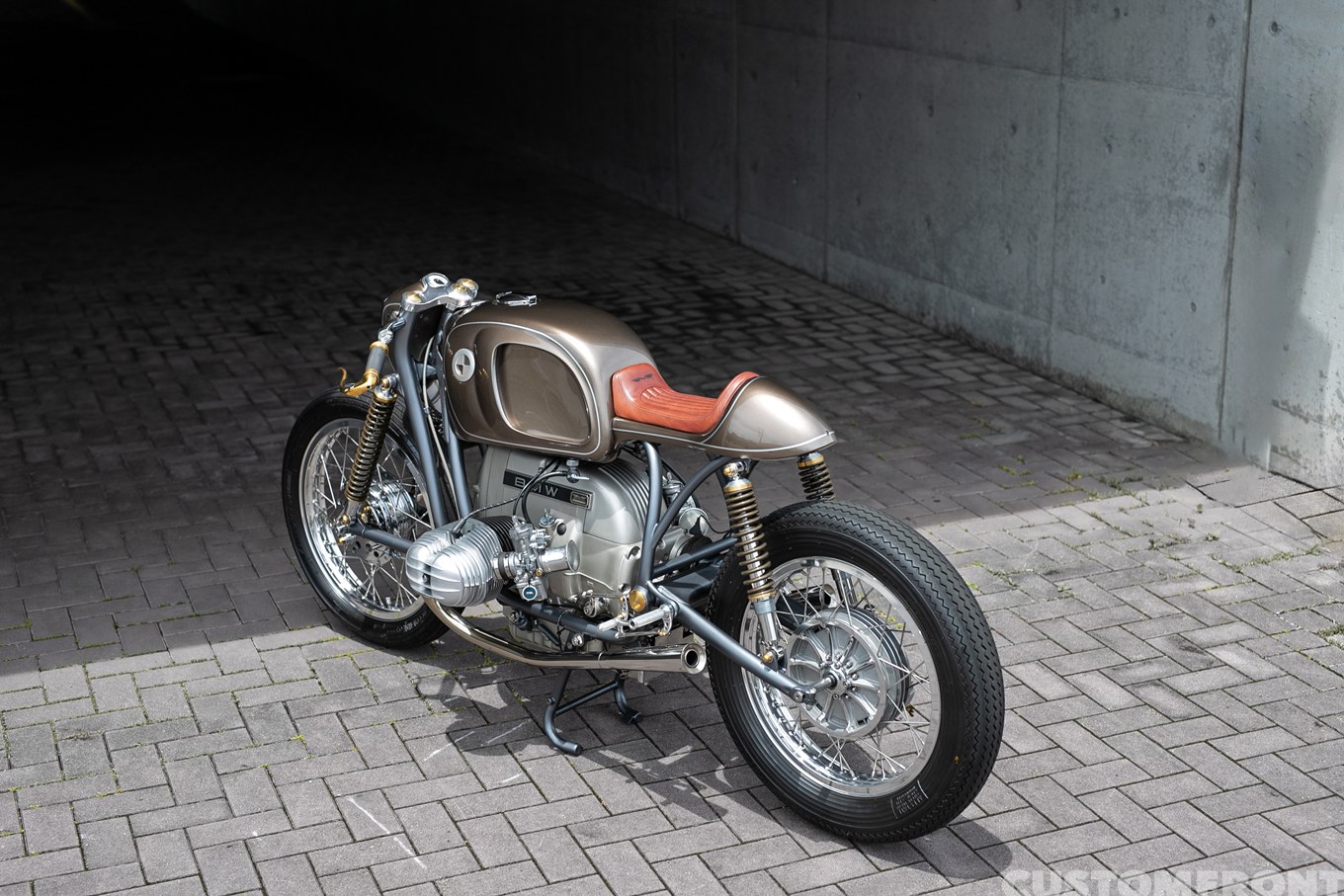MOTOR FORCEのベストカフェレーサースタイルのBMW Motorrad R100/7 1977年