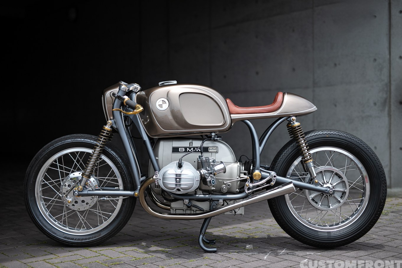 MOTOR FORCEのベストカフェレーサースタイルのBMW Motorrad R100/7 1977年