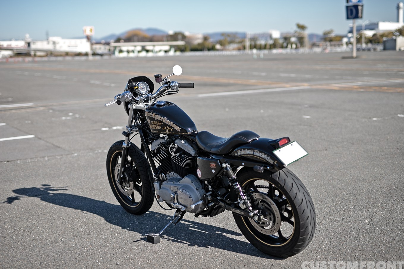HOT SPICE CUSTOMSのハーレー スポーツスターXL1200Rのワインディングカスタム