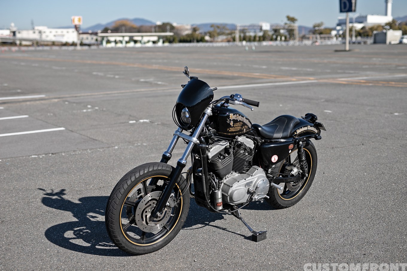 HOT SPICE CUSTOMSのハーレー スポーツスターXL1200Rのワインディングカスタム