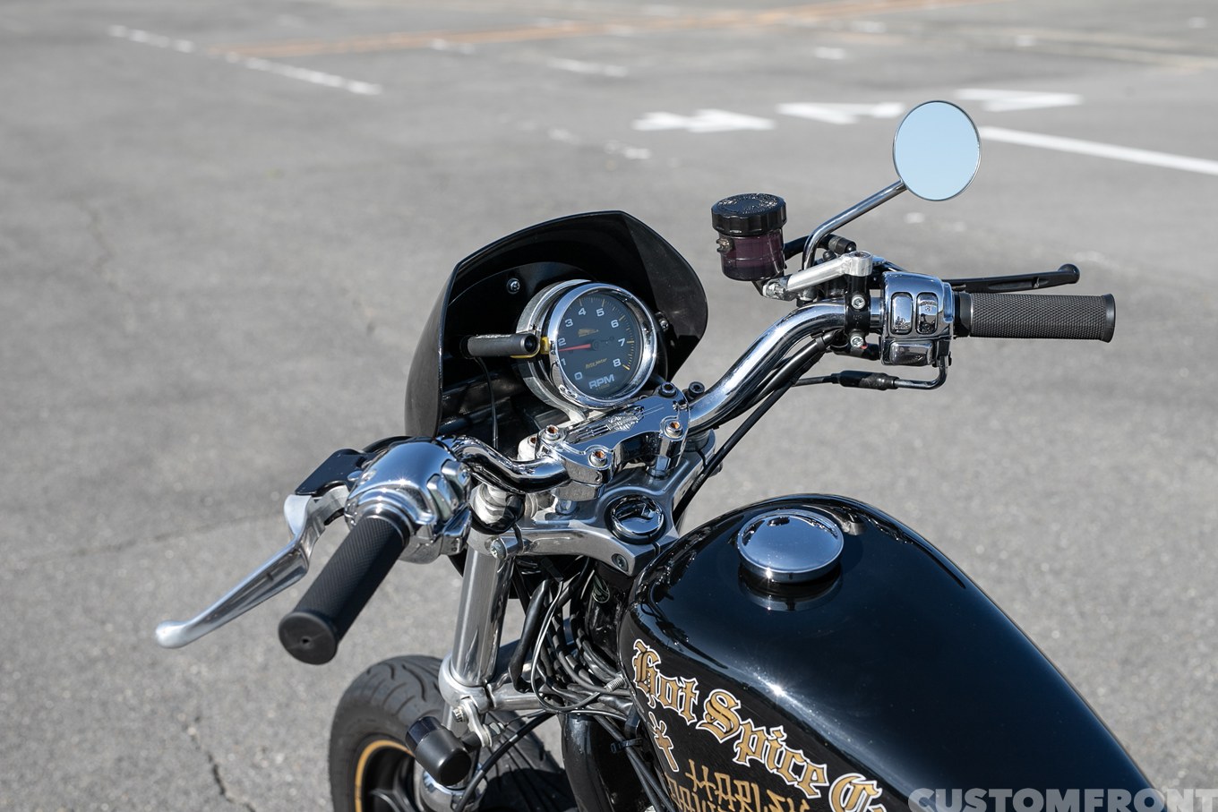 ハーレー スポーツスターXL1200R 2004年のハンドル