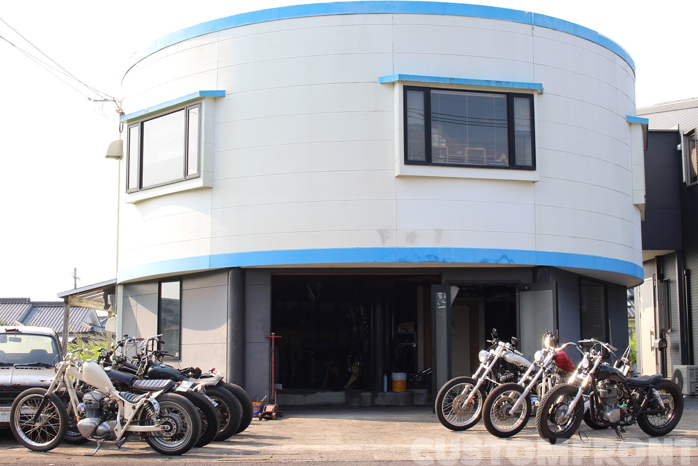 クレイジービリーカスタムモーターサイクルズ CRAZY BILLY CUSTOM MOTORCYCLES